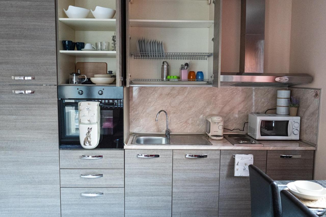 Modern & Bright 1Bd Apartment Near Main Square 플로브디프 외부 사진