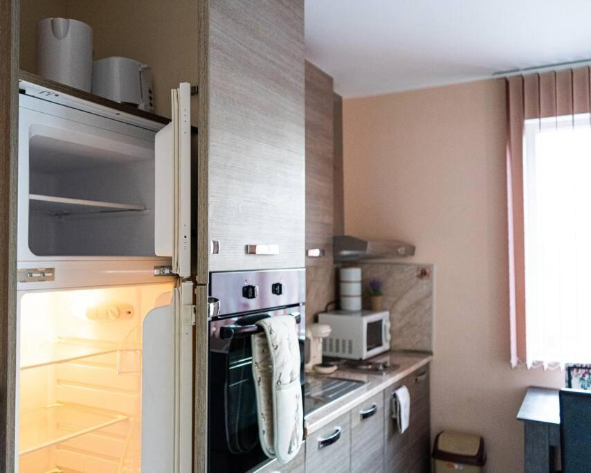 Modern & Bright 1Bd Apartment Near Main Square 플로브디프 외부 사진